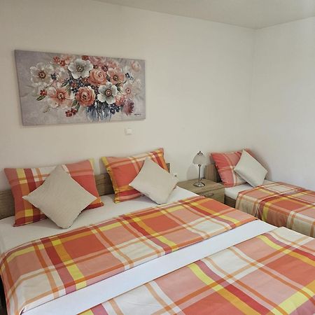 Apartments Kovac Makarska Room photo